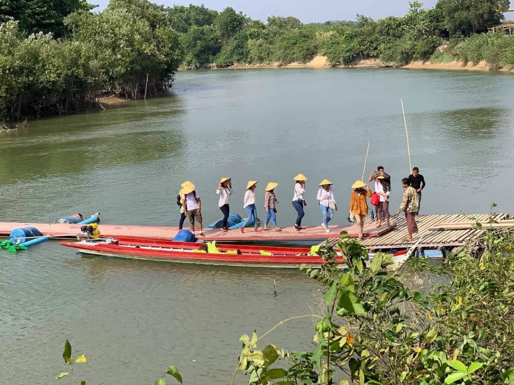 ၀င်းဖုန်း တောင် ဒေသ ကို နိုင်ငံခြားသား လည် ပတ်ခွင့် ကန့်သတ်ထားသော်လည်း ပြည်တွင်းခရီးသွားများအနေဖြင့် လည်ပတ်နိုင်ဟုဝန်ကြီးပြော